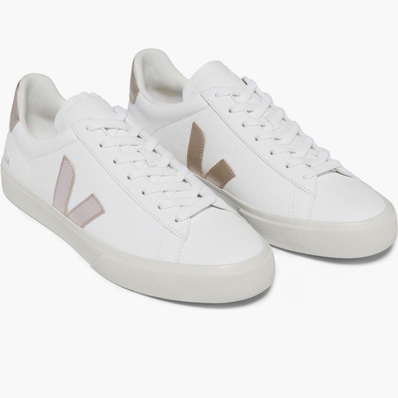 Veja Shoes - Woman’s Veja sneakers